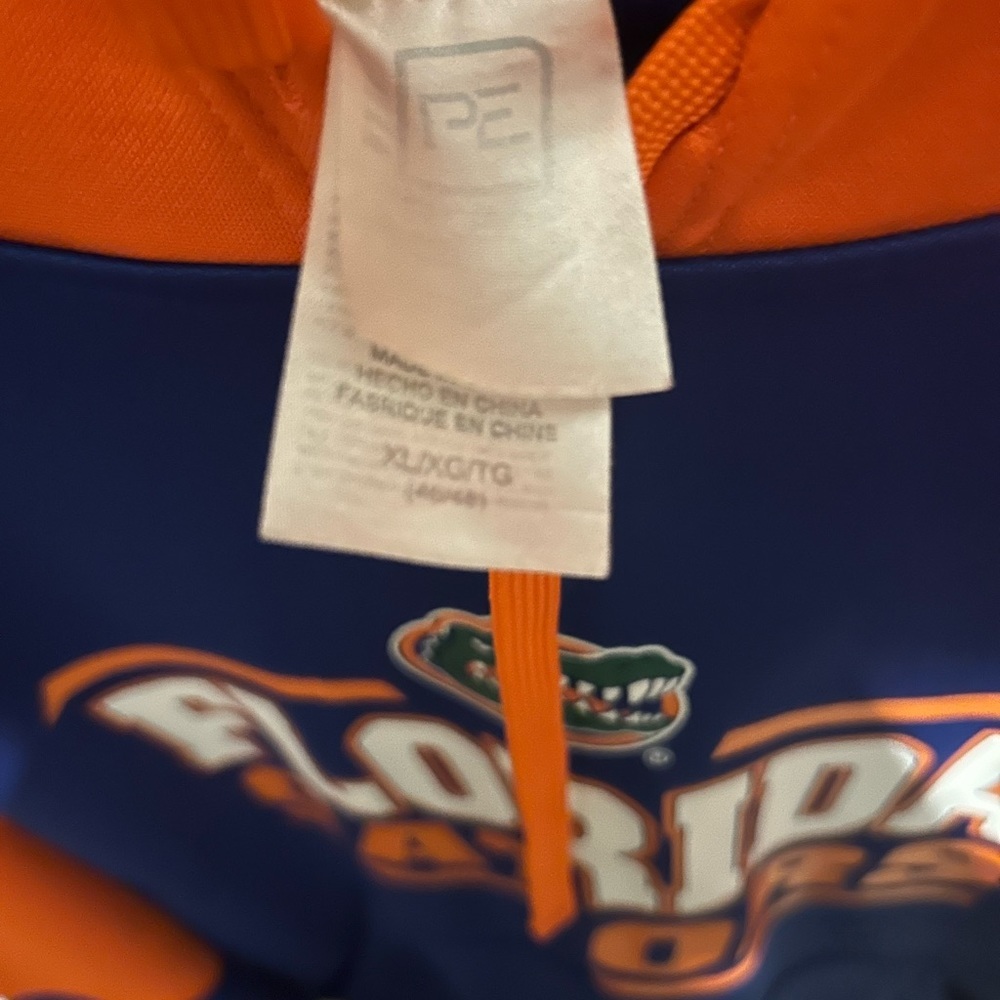 Florida Gators XL Hoodie - Picture 2 of 3